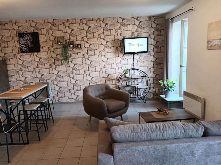 Appartement Duplex Nimes Centre Buitenkant foto
